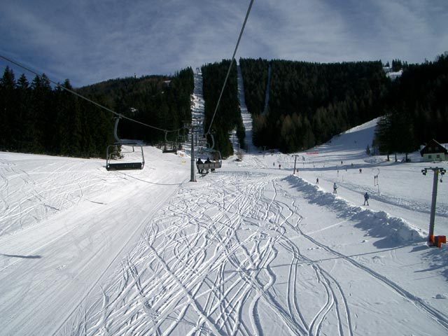 Vierer-Sessellift Nord-West und Übungslift Zuckerwiese