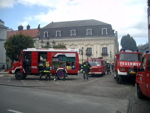 13:02 Uhr