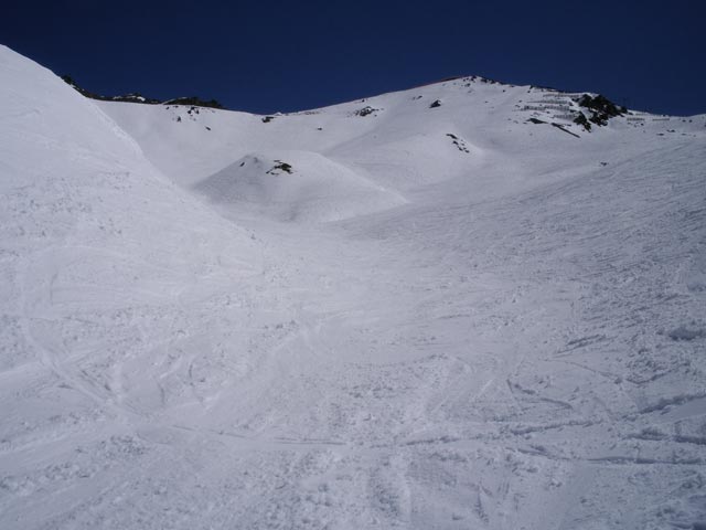 zwischen Piste 38 und Skiroute 39 (20. Apr.)