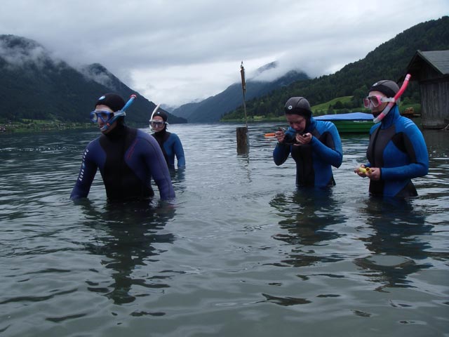 Wolfgang, Theresa, Verena und Barbara im Weißensee (10. Juli)