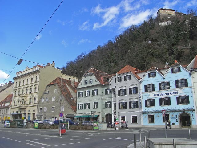 Kaiser-Franz-Josef-Kai (15. März)