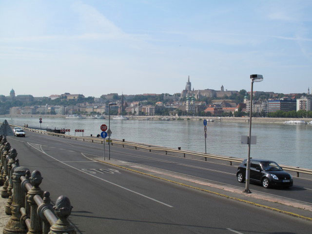 Donau zwischen Margaretenbrücke und Kettenbrücke (12. Sept.)