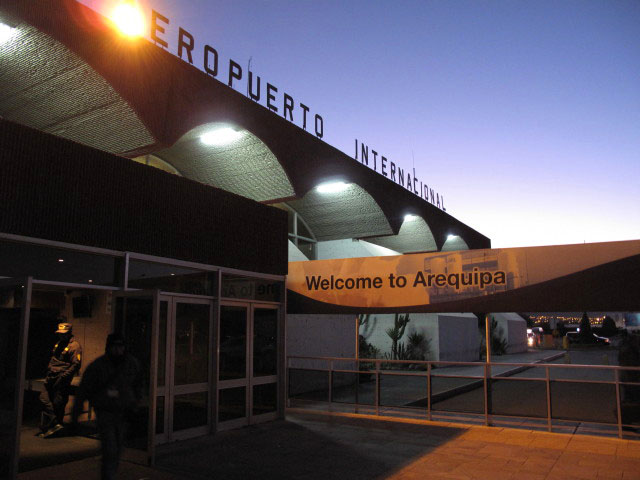 Aeropuerto Rodr&iacute;guez Ball&oacute;n in Arequipa, 2.562 m (5. Juli)