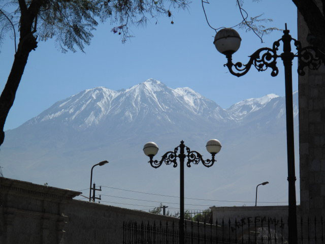 Nevado Chachani von Arequipa aus (5. Juli)