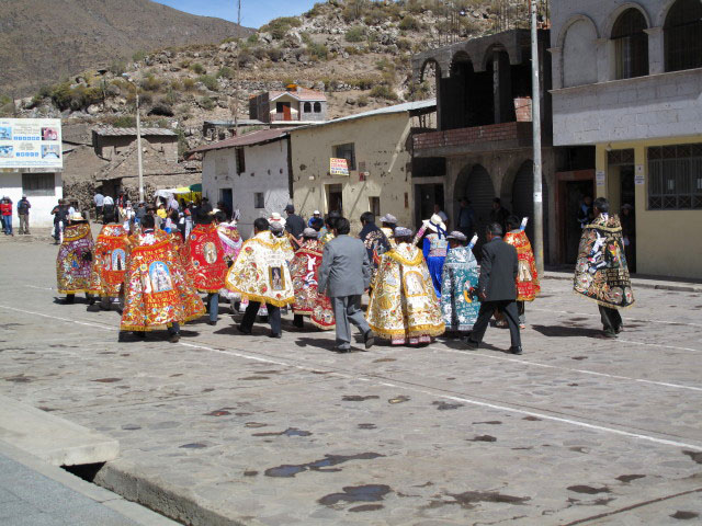 Virgen del Carmen auf der Plaza de Armas in Cabanaconde, 3.287 m (16. Juli)