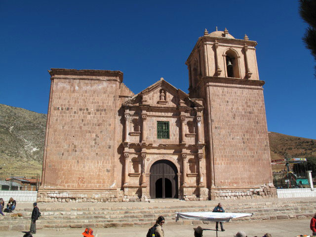 Iglesia de Pucar&aacute;, 3.910 m (20. Juli)