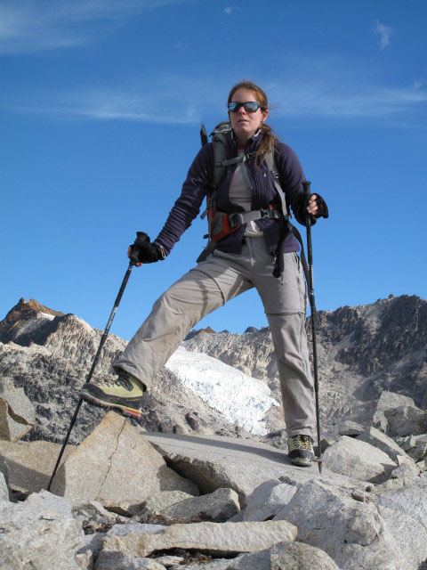 Daniela zwischen Cerro Wila Lluxita und Laguna Janq'u Quta (26. Juli)