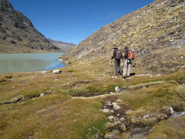Norbert und Daniela bei der Laguna Janq'u Quta (28. Juli)