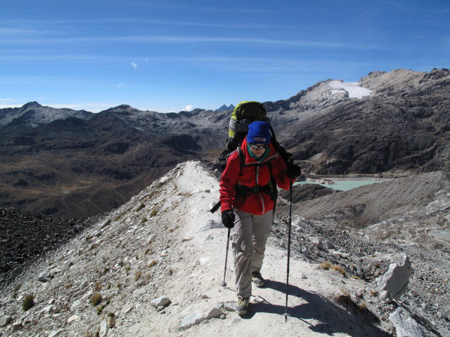 Daniela zwischen Refugio Jank'u Khunu Uta und Refugio Campo Alto Roca (31. Juli)