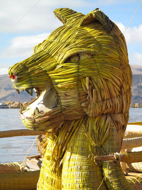 Lago Titicaca bei den schwimmenden Inseln der Urus, 3.810 m (3. Aug.)