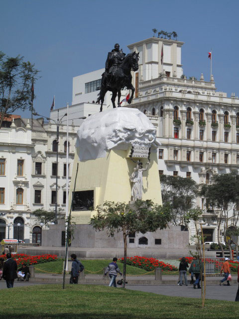 Plaza San Martin in Lima (5. Aug.)