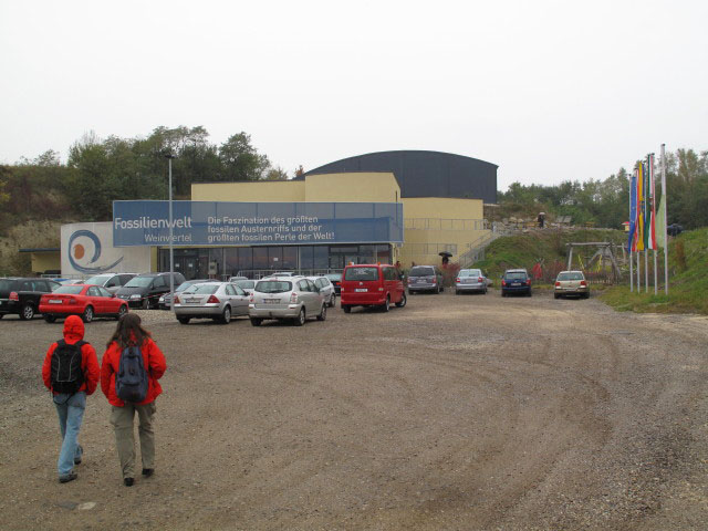 Christoph und Gudrun am Parkplatz