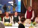 Marlies, Andreas und ? im Gasthof Bauernhofer, 1.132 m (21. Mai)