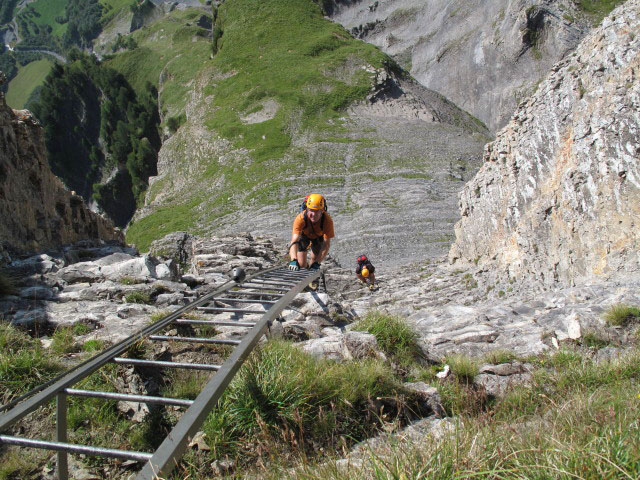 Leukerbad-Klettersteig: Andreas und Axel zwischen Zum Lärch und Obere Gemsfreiheit