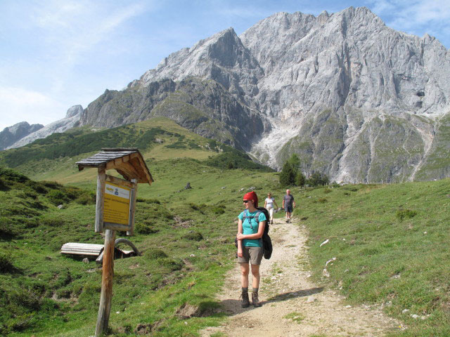 Carmen auf Weg 436 zwischen Widdersbergalm und Riedlingtal (4. Sep.)