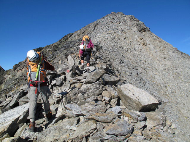Christoph und Gudrun am Neuen Offenbacher Höhenweg zwischen Vorderer Eiskastenbach und Wurmtaler Kopf (11. Sep.)