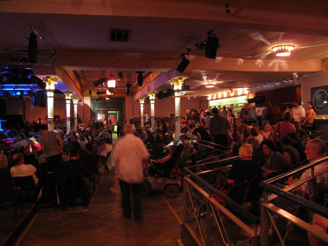 Saal des Metropol