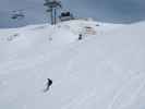 Markus neben der Piste 30 (21. Apr.)