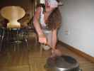 Kathrin in der Cafeteria der Katholischen Hochschulgemeinde