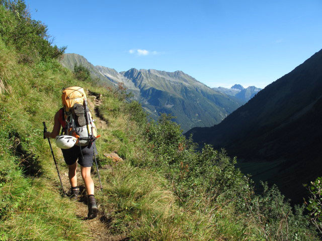 Gudrun auf Weg 134 zwischen Bsuchalm und Grüblalm (17. Aug.)