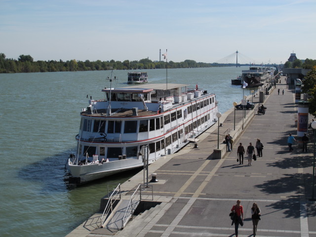 MS Admiral Tegetthoff von der Reichsbrücke aus