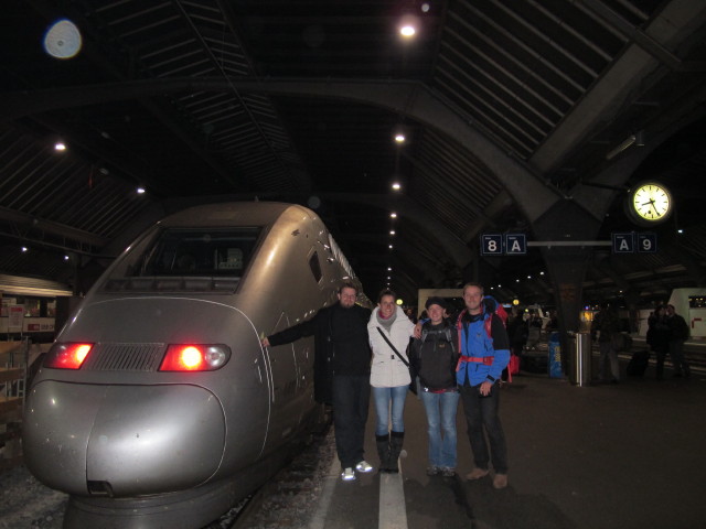 TGV 9219 im Hauptbahnhof Zürich, 407 m (18. Nov.)