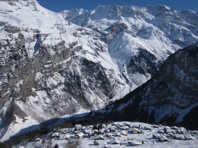 Gimmelwald von der Abfahrtsroute Gimmelwald aus (3. März)