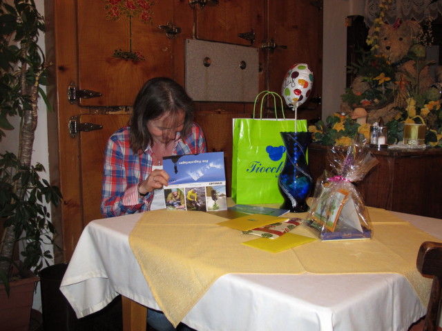 Irene im H&auml;userl am Roan aus