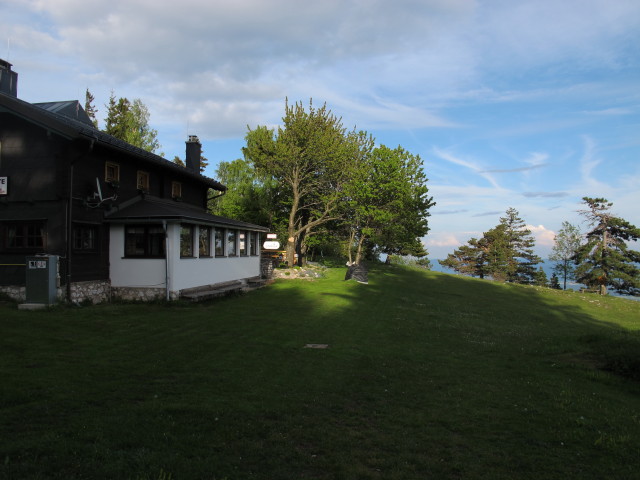 Wilhelm-Eichert-Hütte, 1.052 m