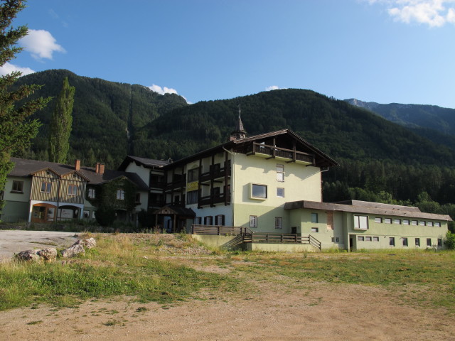 Hotel Petzenkönig, 650 m