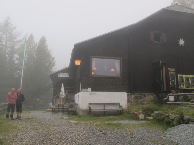 Erich und Jörg bei der Rudolf-Schober-Hütte, 1.667 m (8. Sept.)