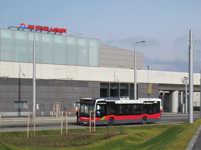 Station Hausfeldstraße