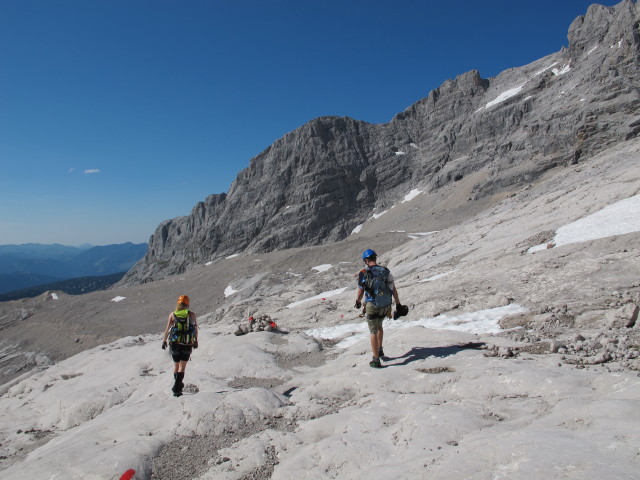 Sabrina und Christian zwischen Großem Gosaugletscher und Adamekhütte (19. Juli)