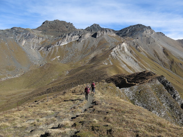 Christoph und Gudrun zwischen Naviser Kreuzjöchl und Griffjoch (18. Okt.)
