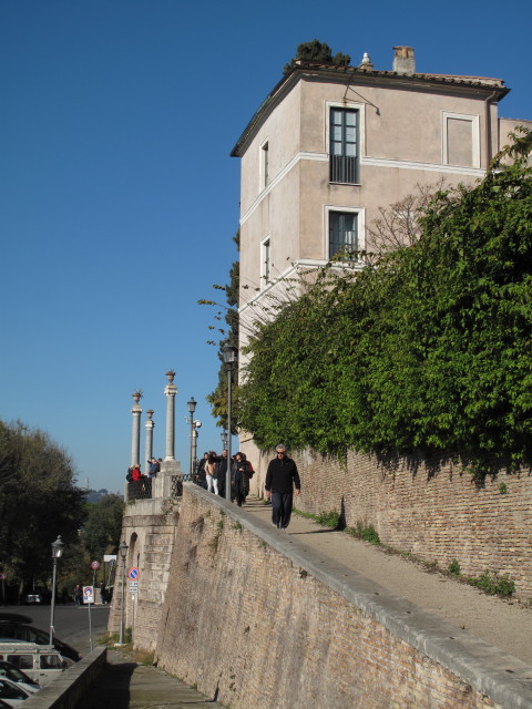 Viale della Trinità dei Monti
