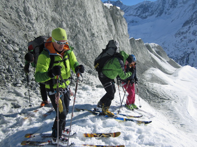 Herbert, Rudolf, ? und Birgit beim Glacier de Tsijiorne Nouve (21. März)