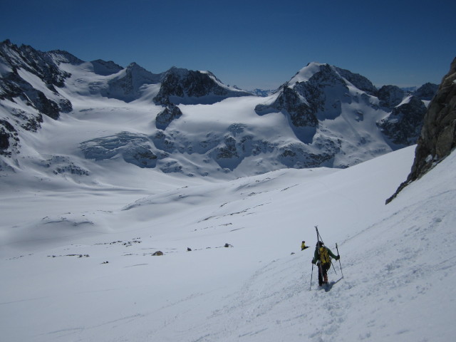 Anabel und Herbert zwischen Col Nord des Portons und Glacier du Brenay (22. März)