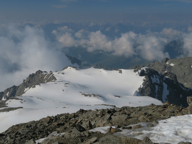 vom Petzeck Richtung Süden (2. Juli)