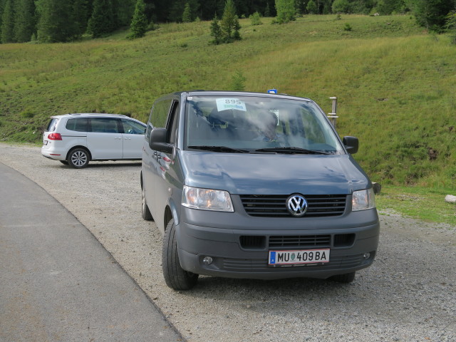 Tälerbus in der Haltestelle Prebersee Grazer Hütte (19. Aug.)