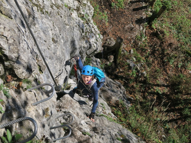 Hetschi-Klettersteig: Sabine im Einstieg