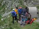 Larissa, Helmut, Werner, Irmgard, Sonja, Edith, Frank und Josef in der Porzescharte, 2.363 m