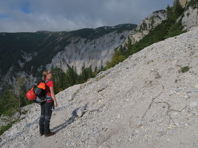 Carmen am Holzknechtsteig zwischen Bachingerbründl und Haid-Klettersteig
