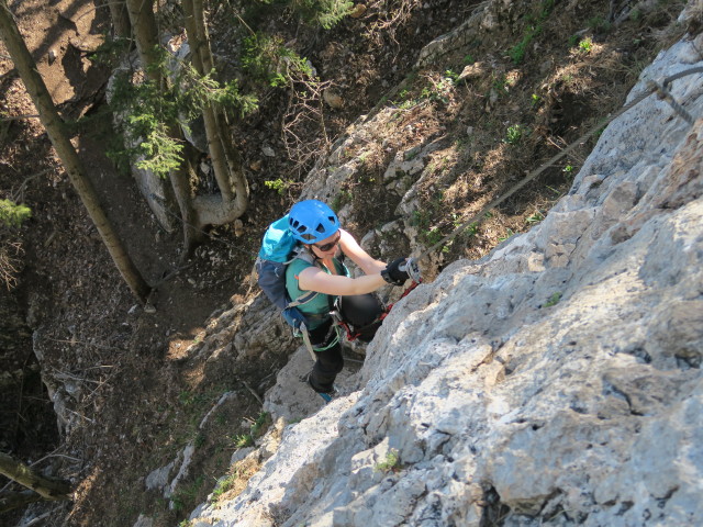 Gebirgsvereins-Klettersteig: Sabine in der Headwall