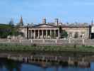 Fergusson Gallery in Perth (27. Mai)