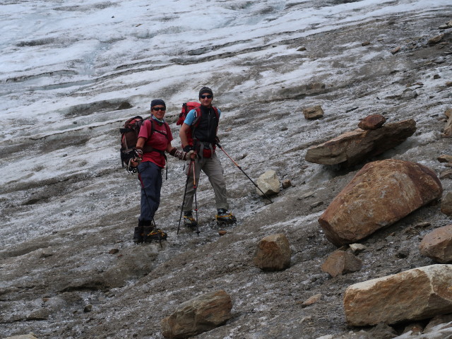 Gudrun und Christoph am Ramolferner (11. Aug.)