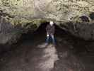 Sabine im 'Golden Dome' im Lava Beds National Monument (24. Mai)