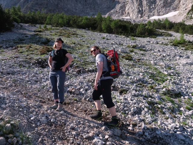 Birgit und Thomas zwischen Mejniksattel und ÖTK-Klettersteig