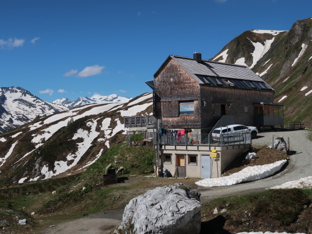 Franz-Fischer-Hütte, 2.018 m (13. Juni)