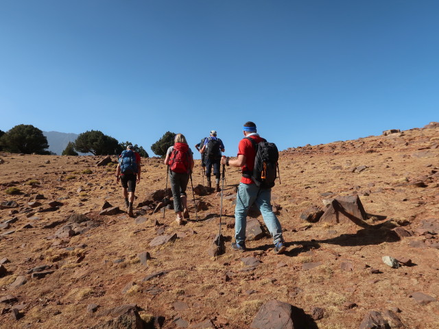 Hans-Jörg, Petra, Lars und Andreas zwischen Matate und Tizi Oudite (27. Sep.)