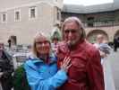 Mama und Papa im Burghof Rosenburg